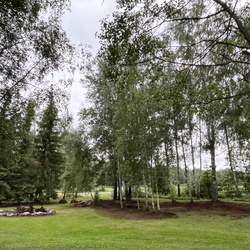 Eriauhind Suursoo külaplats